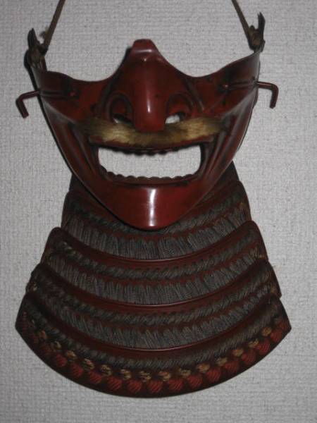 ① 鉄面頬 （鎧 甲冑 兜 面具 武士 武将） おまけ本付(甲冑（兜、鎧