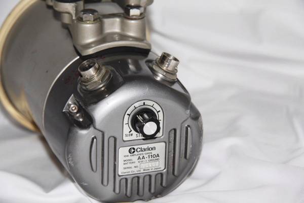 警察白バイ用サイレンアンプ】 クラリオン製 AA－110A(警察