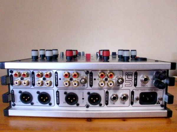 ☆ 美品 ☆ sound craft DJ ミキサー ウーレイ UREI 1601 S