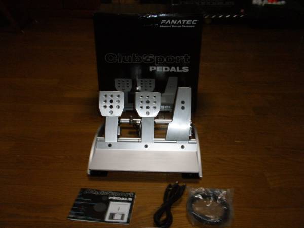 Fanatec Clubsport Pedals-USB 新品_1