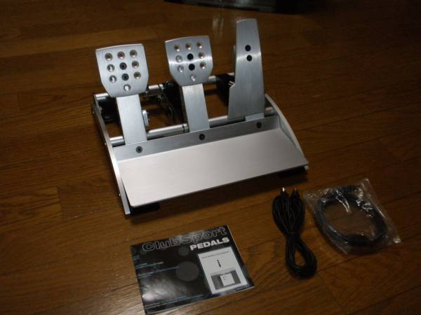 Fanatec Clubsport Pedals-USB 新品_3