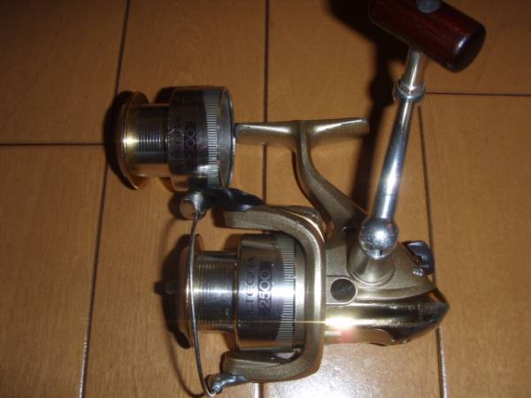 シマノ アルテグラ 2500 シマノ 売買されたオークション情報 Yahooの商品情報をアーカイブ公開 オークファン Aucfan Com