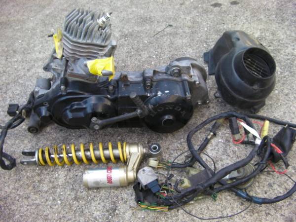 スーパーDio ZX 78cc縦型フルチューンエンジンAF28