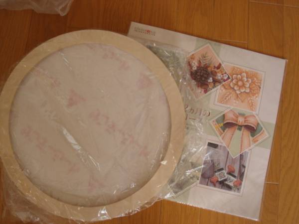 ★トールペイント★白木の額と大高照美の12か月のリース_1