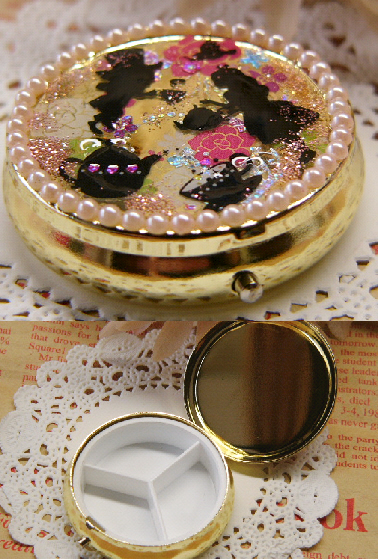UVレジンアリスモチーフピルケースG☆スイーツデコSAKURA_2