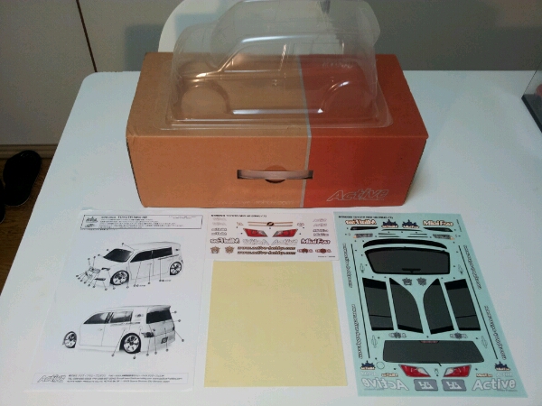 アクティブホビー Mサイズ トヨタ bB 新品クリアボディ_3