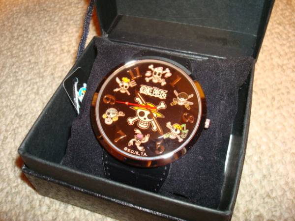 ワンピース　麦わらの一味　海賊旗　腕時計　大型５０ｍｍ_1