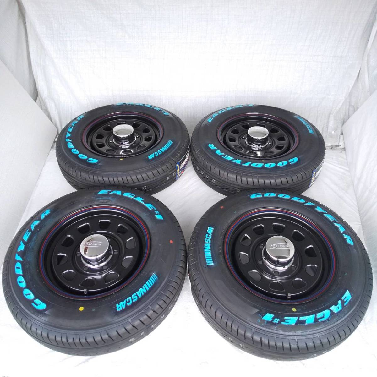 OZ - 17インチ oz Racing 価格.com Racing17インチ ミシュラン付4本