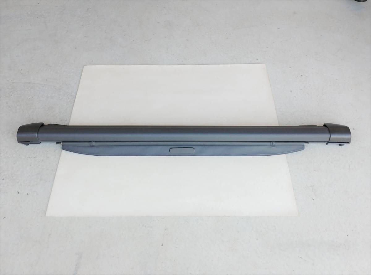 (ジャンク)98年式 ボルボ V70 8B系 ラゲッジトノカバー ボルボ 850/V70(8B) トノカバー ラゲッジカバー グレー 正常巻取り可能