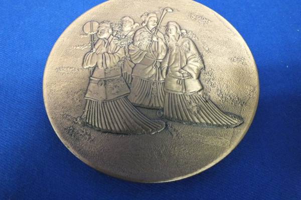 ◇高松塚古墳発掘記念メダル 1点◇(記念硬貨)｜売買された