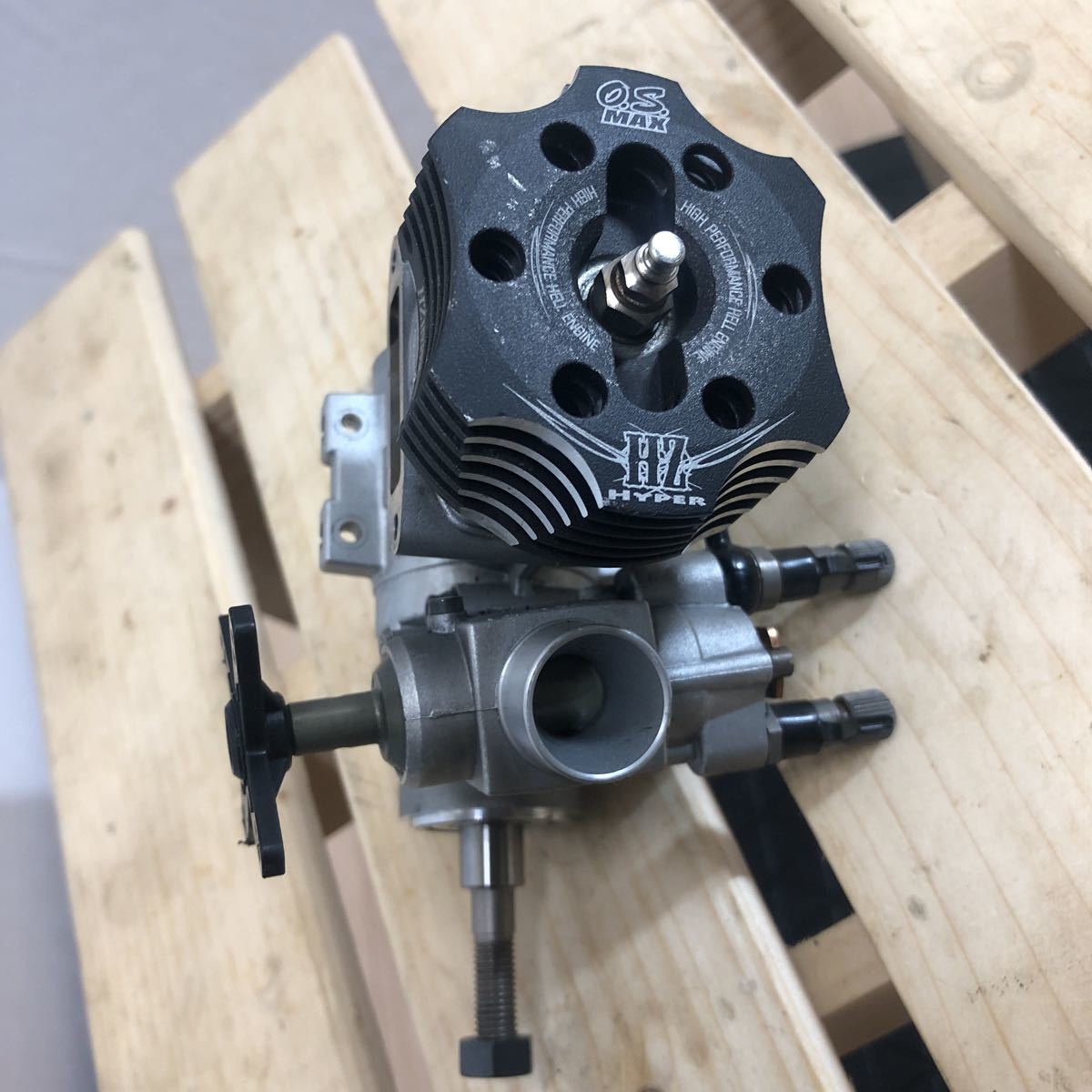 ジャンク 箱無 小川精機 O.S.MAX エンジン /ラジコン RC パーツ 写真
