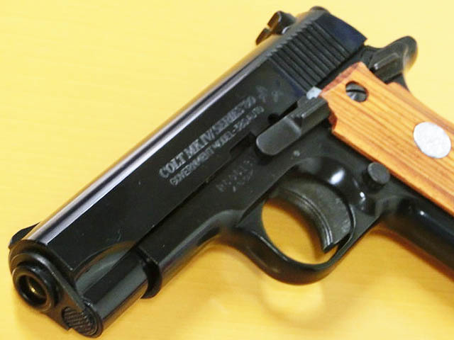 タナカ 木製グリップ コルト380オート タナカワークス ガス フレーム