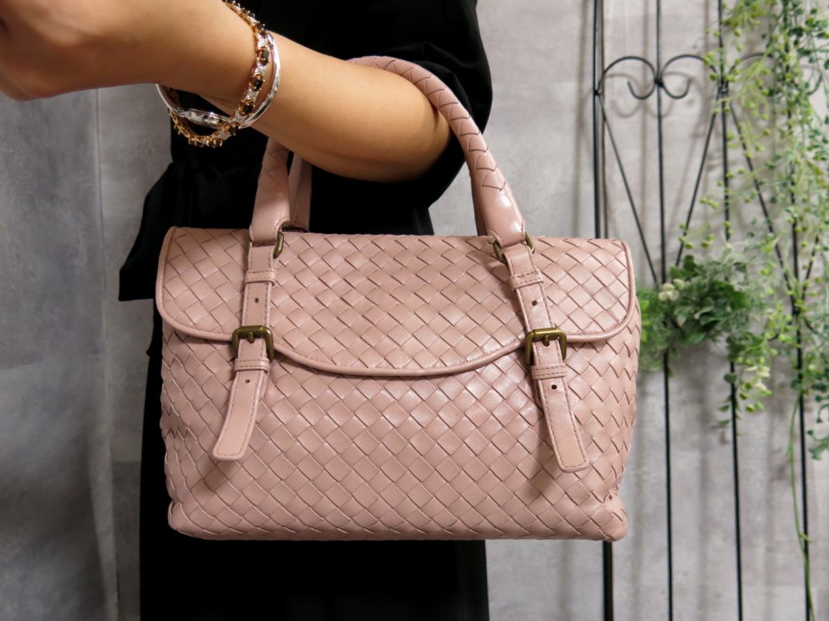 ○美品○BOTTEGA VENETA ボッテガ ヴェネタ○イントレチャート ラム 
