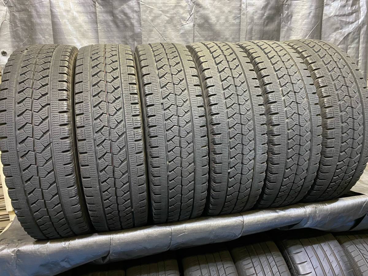 バリ溝 ブリヂストン 215/70R17.5 118/116L BLIZZAK W969 6本セット 