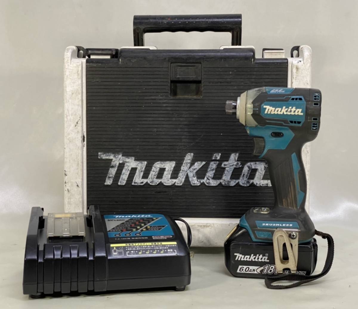 良品 マキタ TD170D 18V充電式インパクトドライバー 中古