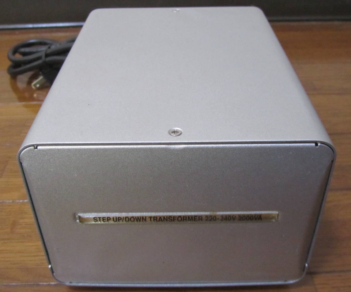 カシムラ アップダウントランスフォーマー TTS-151C 変圧器 変圧器