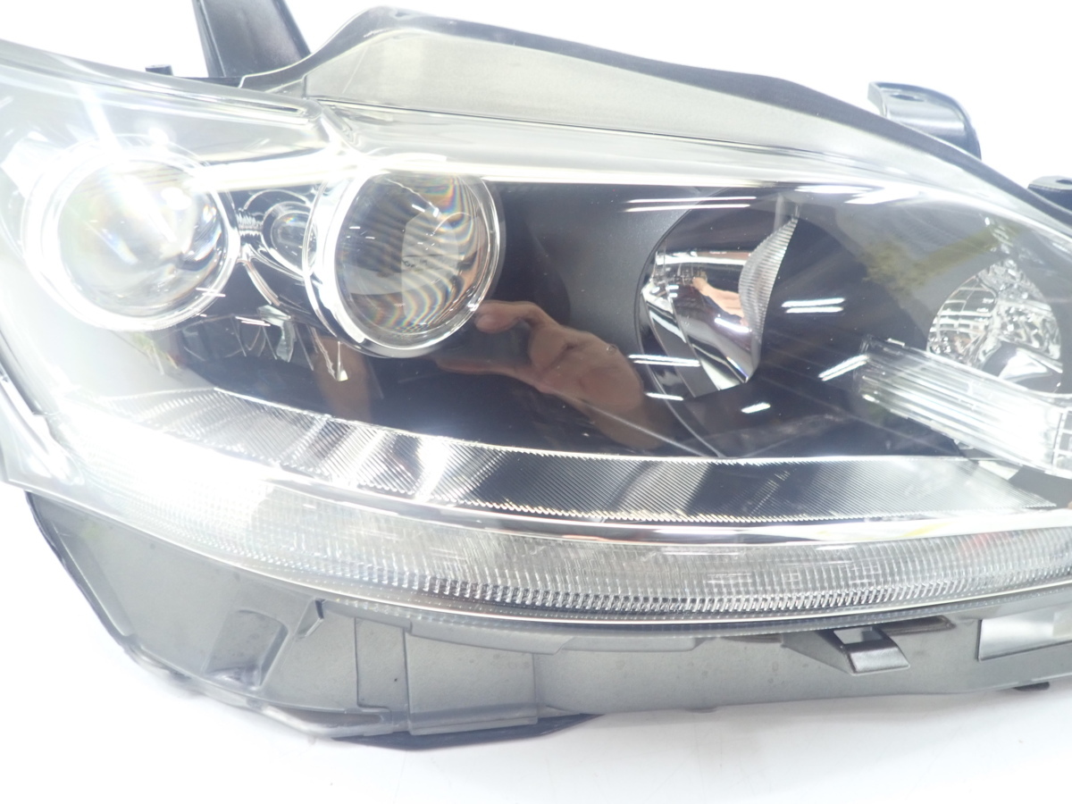 極上品/破損無 レクサス CT200 ZWA10 LED ヘッドライト 右 右側 コイト