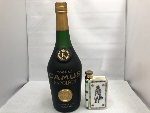 人気定番，格安】 【未開栓】古酒 CAMUS カミュ ナポレオン 700ml BOOK