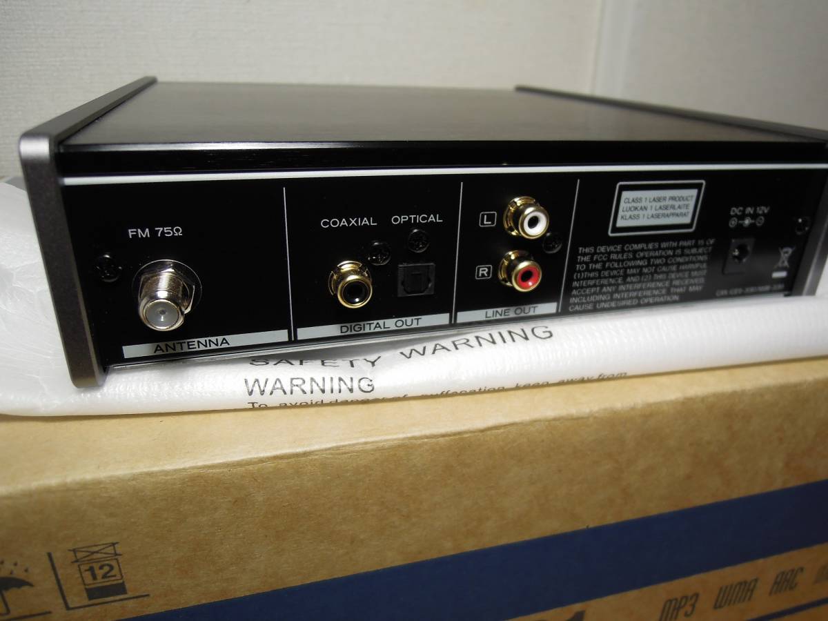 ティアック CDプレーヤー/FMチューナー (ブラック) ティアック CDプレーヤー/FMチューナー PD-301-X ブラック PD-301-X