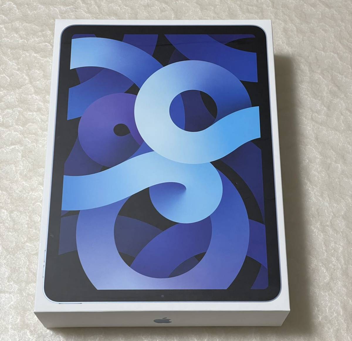 iPad本体 Quang Hoa 送料無料 極美品 iPad Air 10.9インチ 第4世代 ガラスフィルム Wi-Fi
