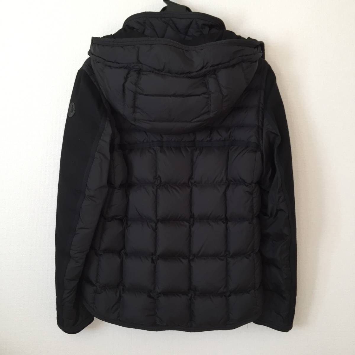 MONCLER RYAN ダウンジャケット フード付き 【公式通販】
