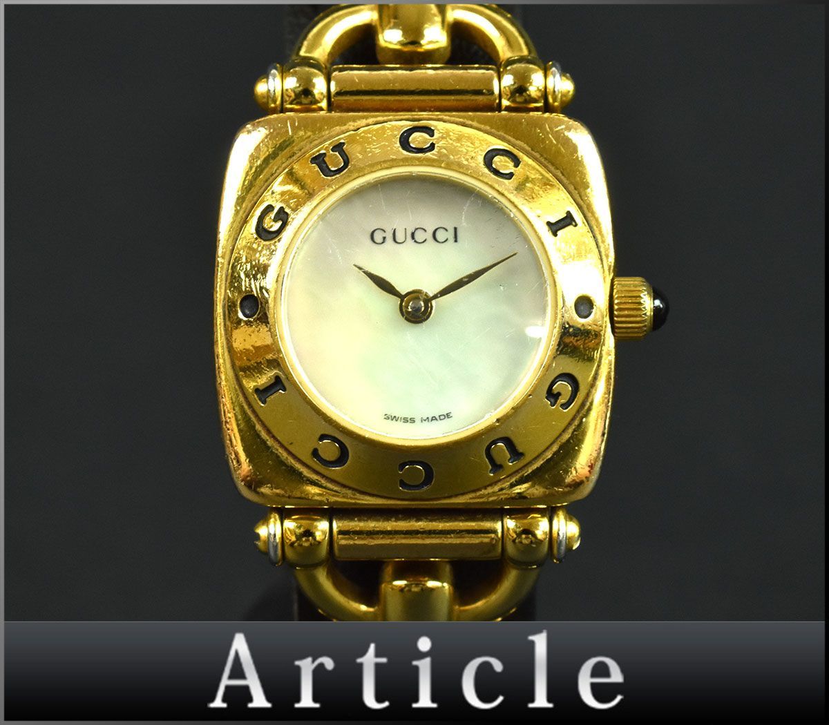 110347 電池交換済 GUCCI グッチ レディースウォッチ 腕時計 クォーツ クッション型 6400L シェル文字盤 GP ホワイト 白 ...