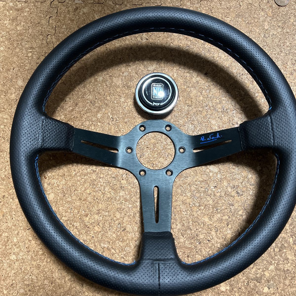 限定モデル NARDI ナルディ ステアリング パンチングレザー ブルー