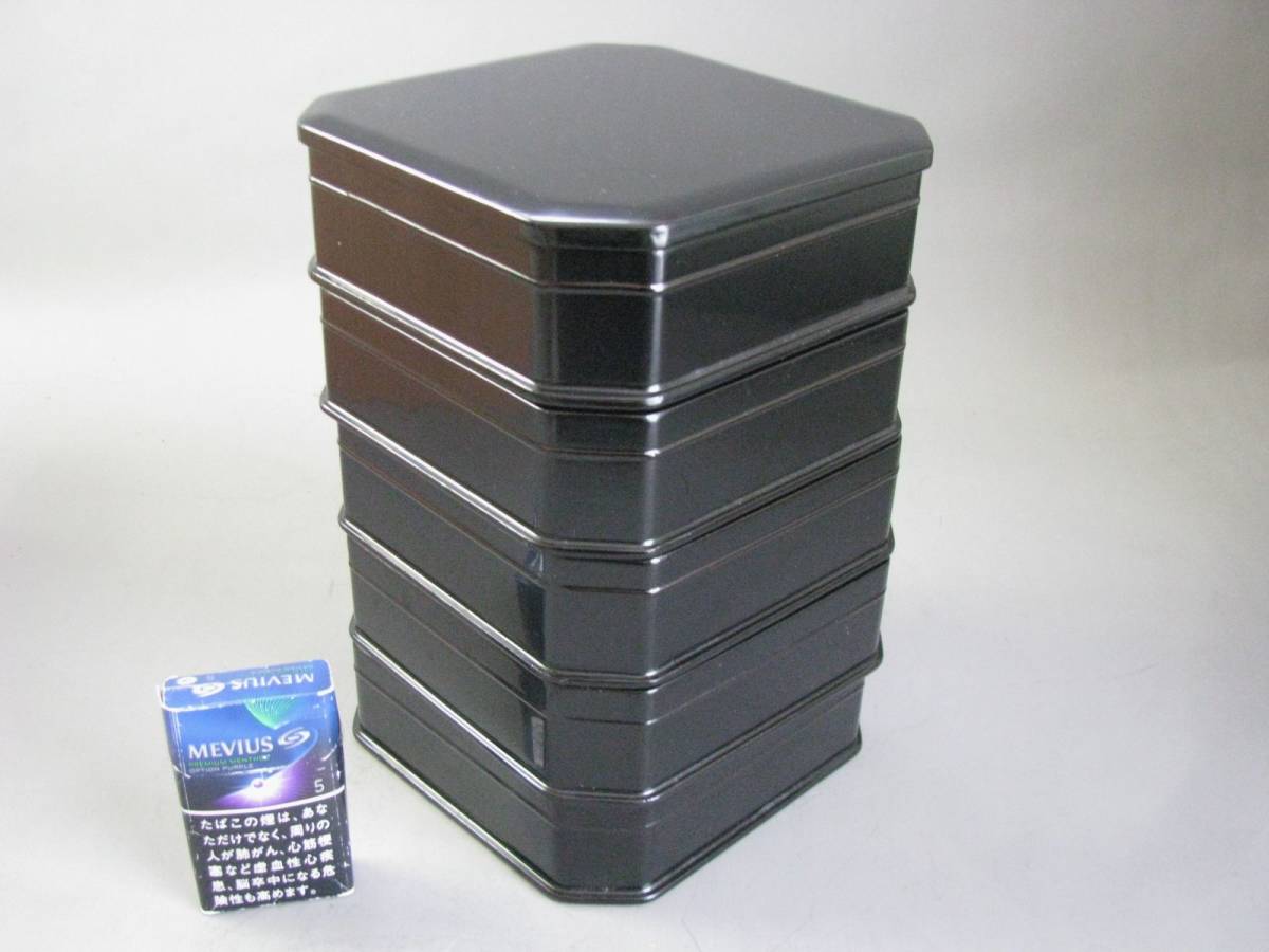 ☆茶道具☆縁高・真塗・五段重☆北村葵春☆共木箱☆木製漆器☆中古品