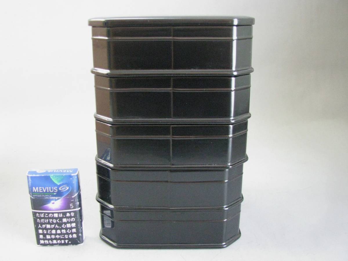 ☆茶道具☆縁高・真塗・五段重☆北村葵春☆共木箱☆木製漆器☆中古品
