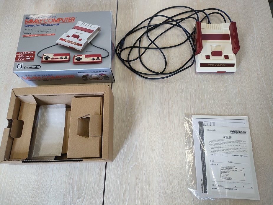 【中古】【美品】ニンテンドークラシックミニ　ファミリーコンピュータ　ファミコン　30タイトル内臓_4