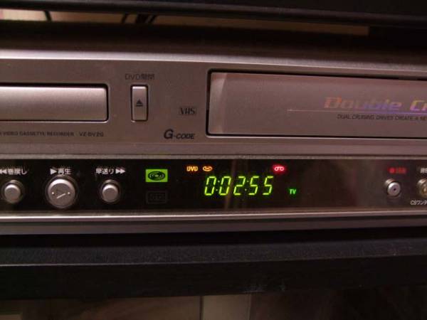 SANYO DVD/VHSレコーダー　VZ-DV1G型 SANYO VZ-DV1G VHS/DVD一体型デッキ リモコン付 - メルカリ