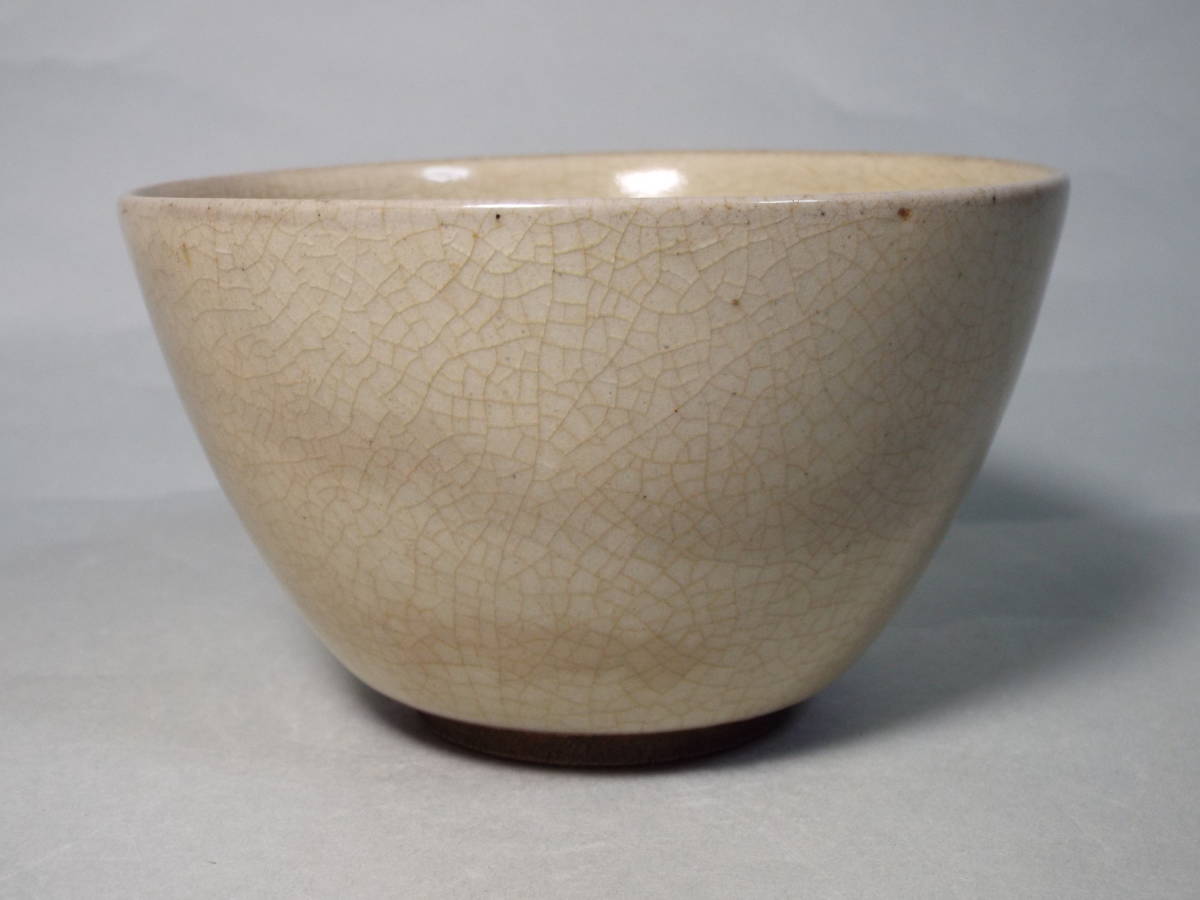人気セール，定番 江戸時代200年以上続いた陶家 京都粟田焼茶碗 暁山作 箱有(茶碗)｜売買されたオークション情報、yahooの商品情報をアーカイブ公開 - オークファン 京焼