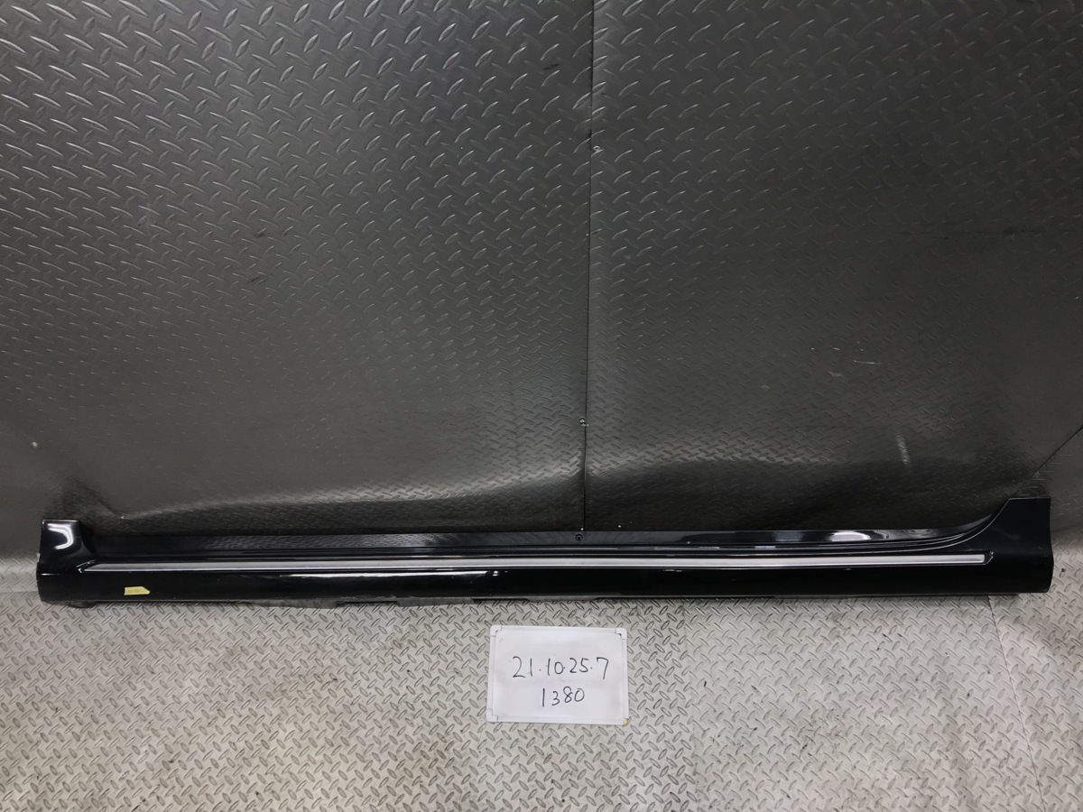 ★AVV50　トヨタ　カムリ　ハイブリッドGパッケージ　平成25年　純正　左　サイドステップ　スポイラー　75860-33040　218 黒 ブラック★