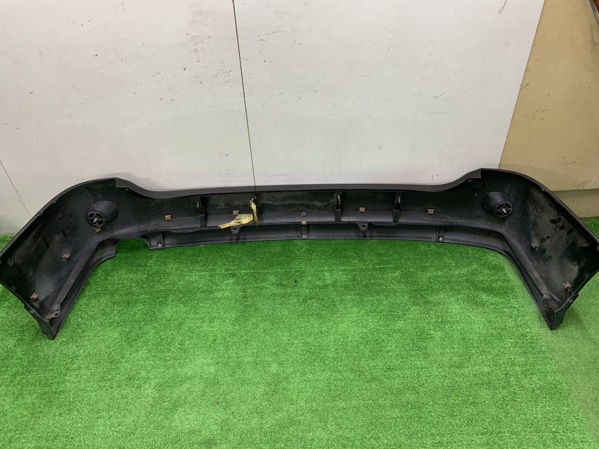 AZR60G AZR65G ヴォクシー ノア 純正リアバンパーリヤ ボクシー 白