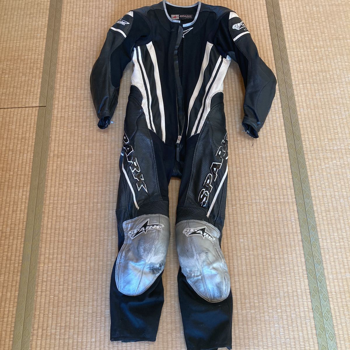 SPARK レーシングスーツ 革ツナギ 公式通販 中古美品MFJ公認SPARK 