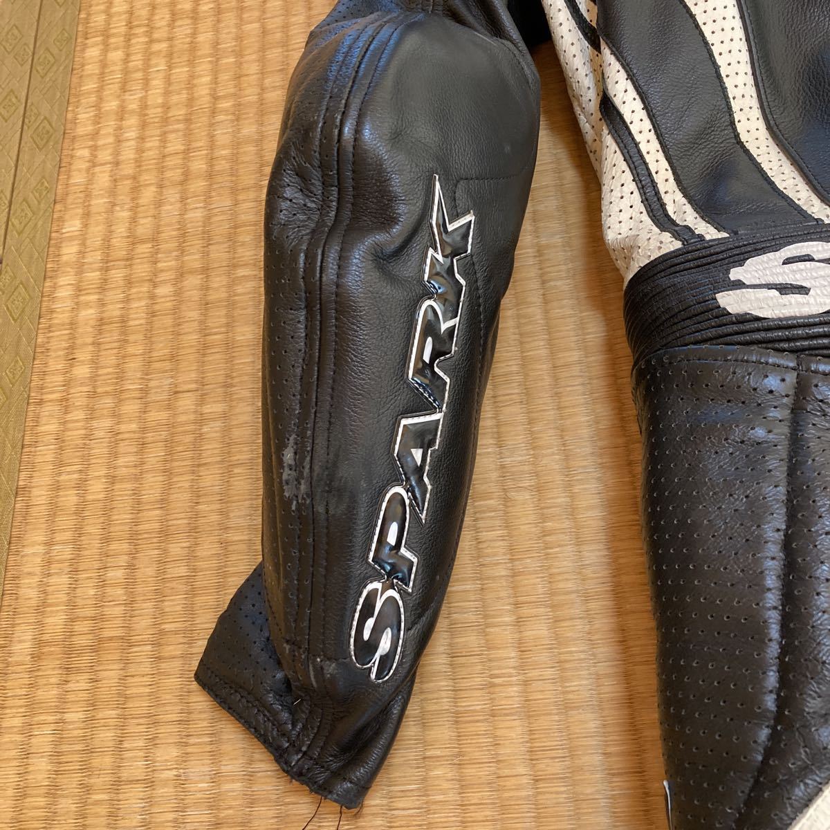 SPARK レーシングスーツ 革ツナギ 公式通販 中古美品MFJ公認SPARK 