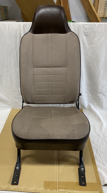 sj30 ジムニー 純正 助手席 シート 左座席 sj30 ジムニー 純正 助手席 シート 左座席 (HU80A) 石和温泉の車の