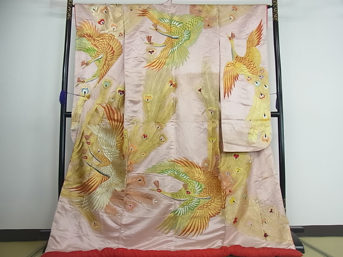 花美人着物□色打掛 総刺繍 孔雀文 金銀糸 逸品 1g1206 2026