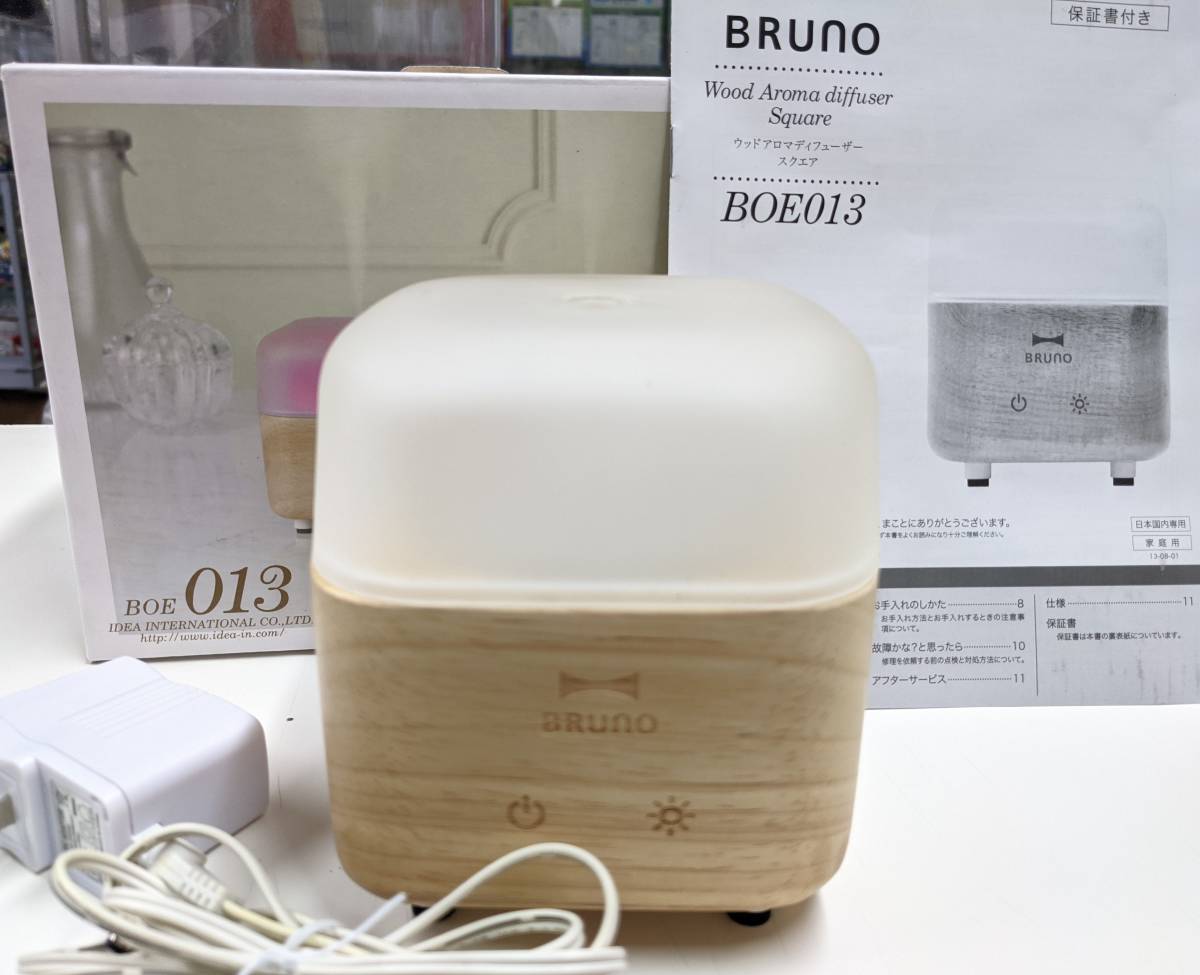 Bruno ブルーノ ウッドアロマディフューザー Square Boe013 ナチュラル 加湿器 超音波式 売買されたオークション情報 Yahooの商品情報をアーカイブ公開 オークファン Aucfan Com