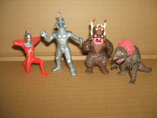 Hgウルトラセブン ウインダム ミクラス アギラ セブン 4体 カプセル怪獣 ウルトラセブン 売買されたオークション情報 Yahooの商品情報をアーカイブ公開 オークファン Aucfan Com