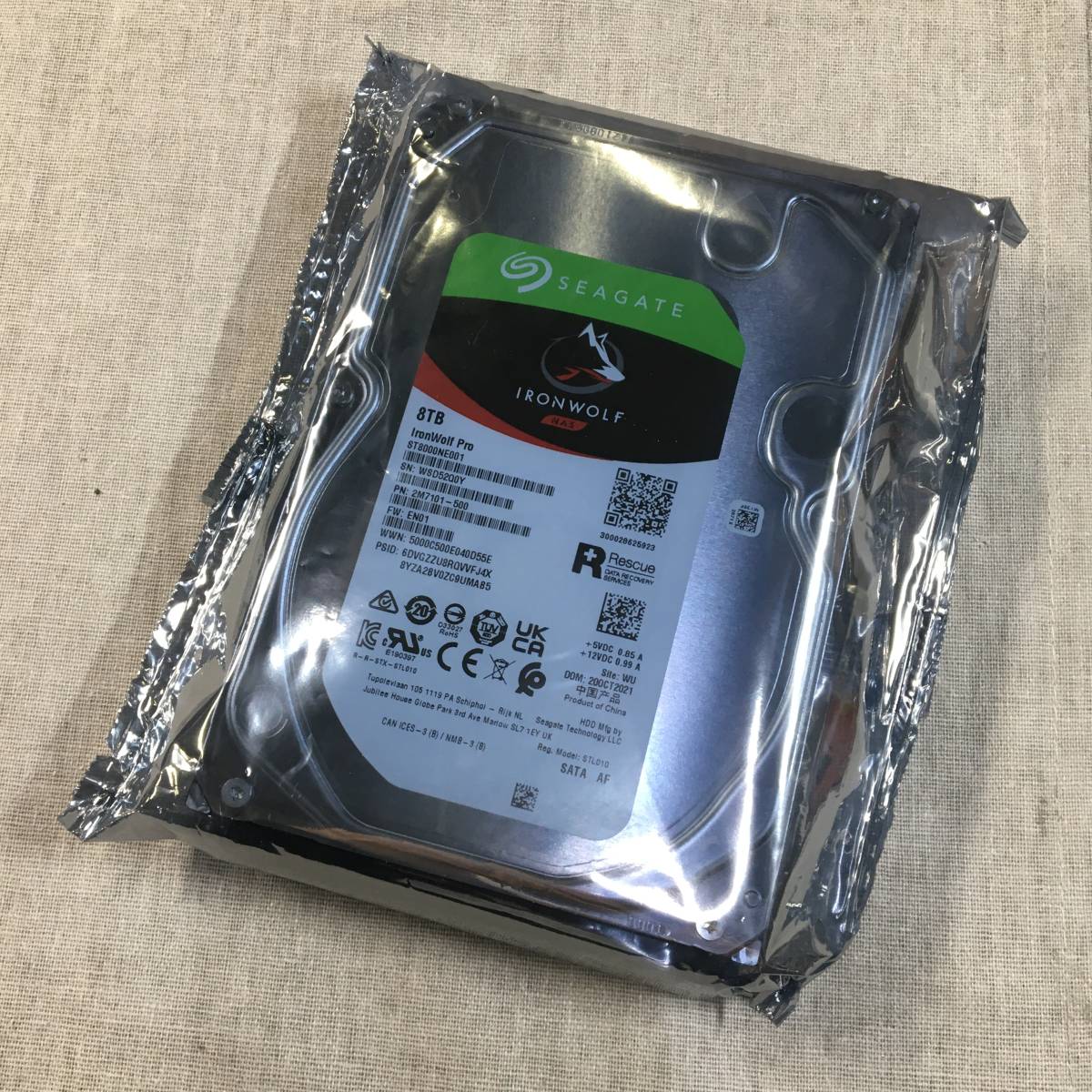 8TB Pro IronWolf Seagate SATA (ST8000NE001) Buy IRONWOLF £390.00 