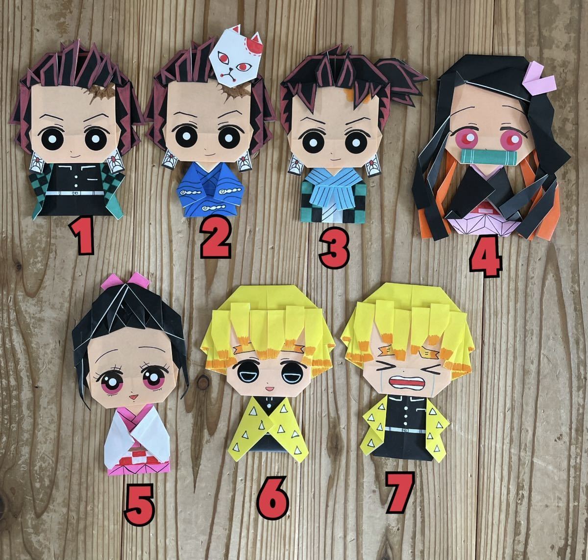 鬼滅の刃キャラクター折り紙 10体 折り紙 千代紙 売買されたオークション情報 Yahooの商品情報をアーカイブ公開 オークファン Aucfan Com