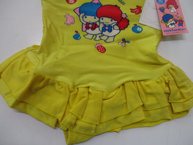 B109 60 昭和レトロ サンリオ リトルツインスターズ 女の子 水着 ワンピース スカート サイズ100 日本製 デッドストック 長期保管品 100 95 104cm 売買されたオークション情報 Yahooの商品情報をアーカイブ公開 オークファン Aucfan Com