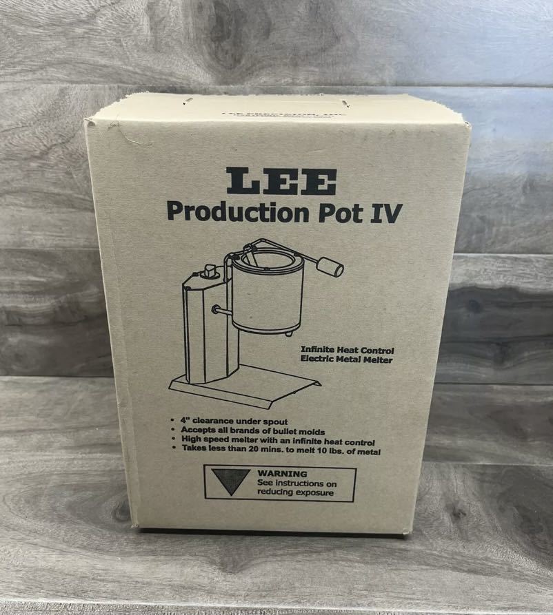 thumbnail image 2 of Lee 90008 Production Pot IV Lead Melting Furnace – 220 Volt – 4 Lb Capacity – Reloading 2 of 5