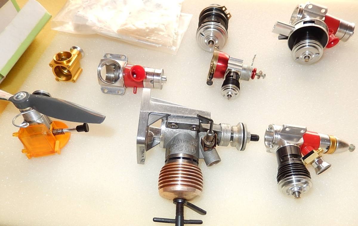 飛行機 模型 エンジン 完成品 出力 タービン 回転 | モーター で
