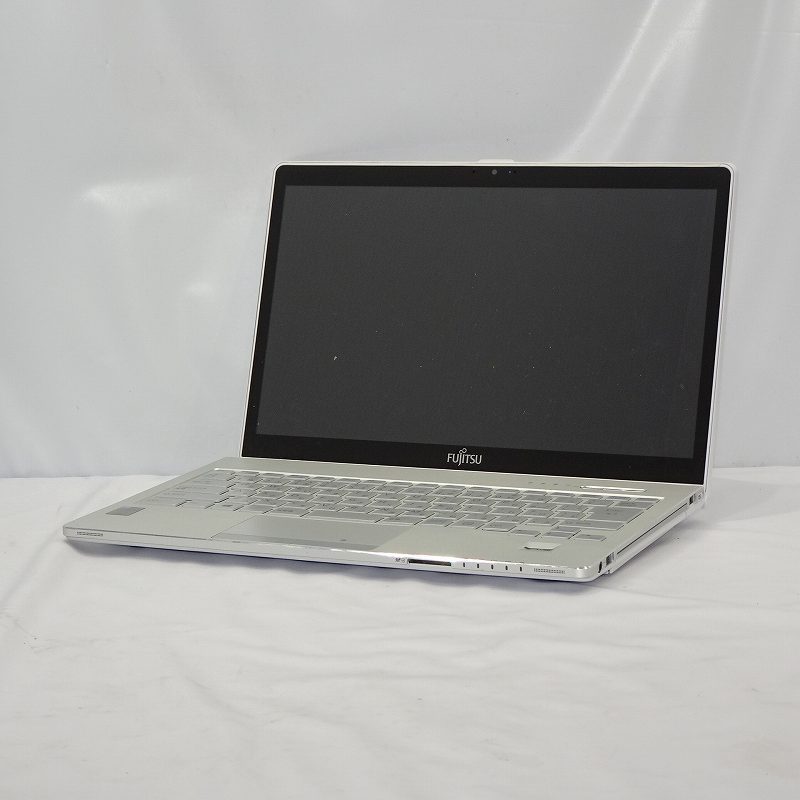 富士通 LIFEBOOK SH90⁄T FMV ノートパソコン SH90⁄T✨️レッド