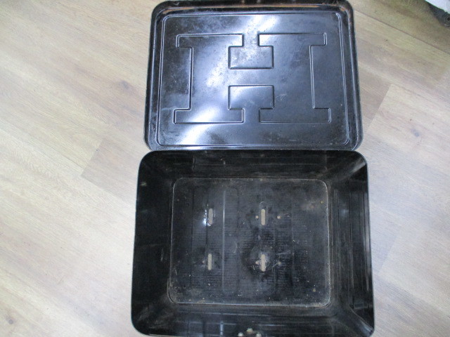 スーパーカブ リアボックス 鉄箱 (Hマーク) (鉄箱) ホンダ