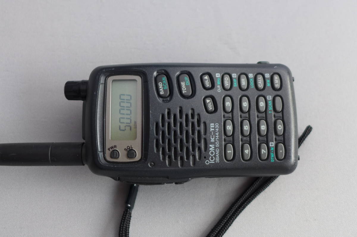 アマチュア無線 IC-T8 アイコム