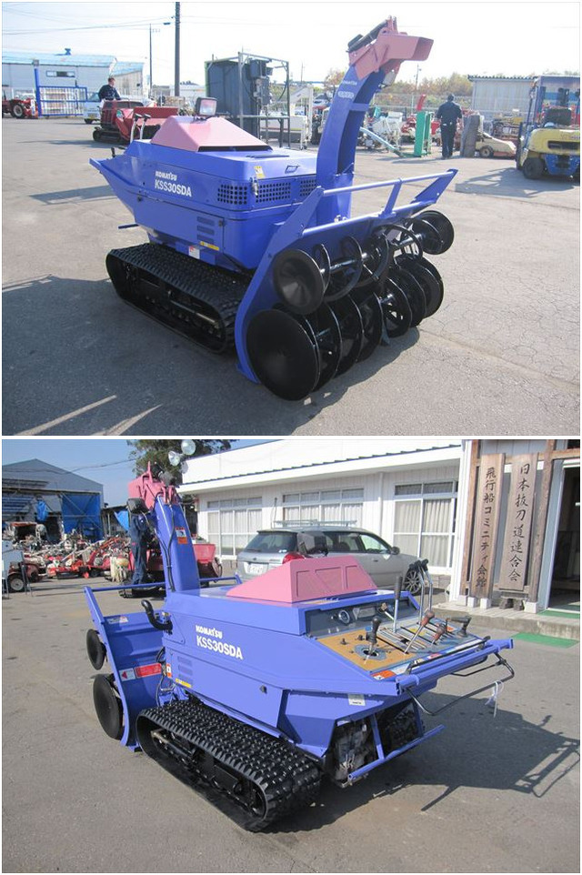 ワンオーナー704h実働 コマツ:KSS30SDA:除雪機:ユキダス:電動オーガ