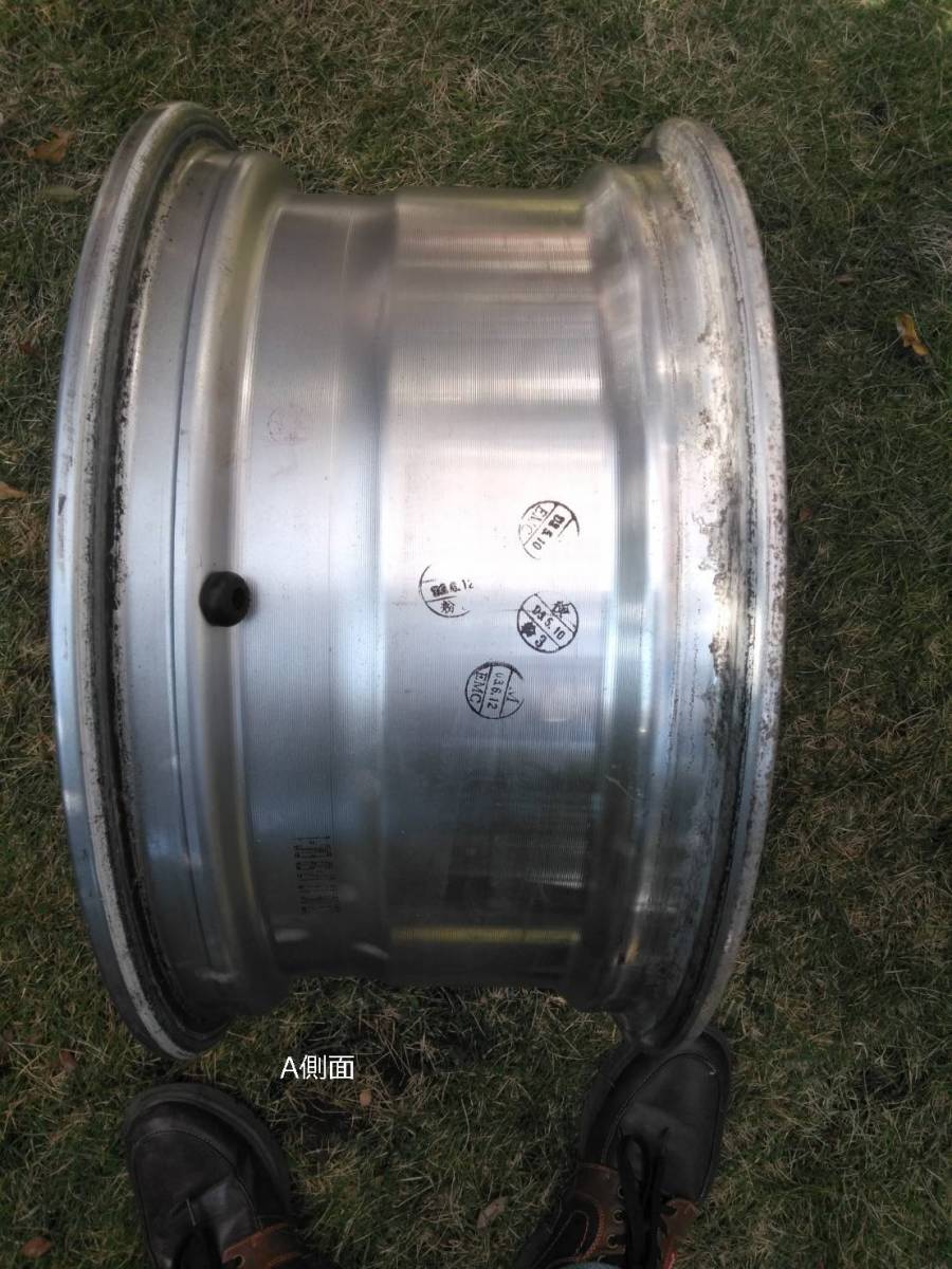 三菱ランサーエボリューション8ＧSRCT9A純正ホイール4本セット。17インチ8J+38PCD114.3ハブ径67㎜5H。
